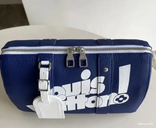 CITY LOUIS VUITTON KEEPALL 0324